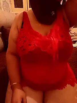 Snapshot of mayakhalyfaa chatting on October 28, 10:23 pm mayakhalyfaa online show from October 28, 10:23 pm