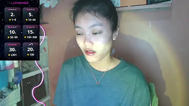 skinny gracie online show from February 15, 3:09 pm