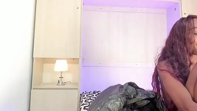 JoyceBlake online show from November 20, 8:08 pm