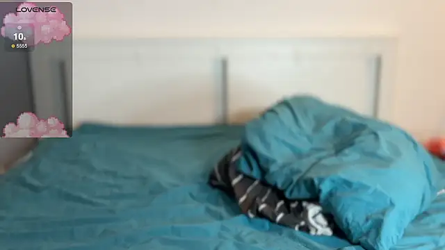 Snapshot of walter_cute chatting on November 3, 12:17 pm walter cute online show from November 3, 12:17 pm