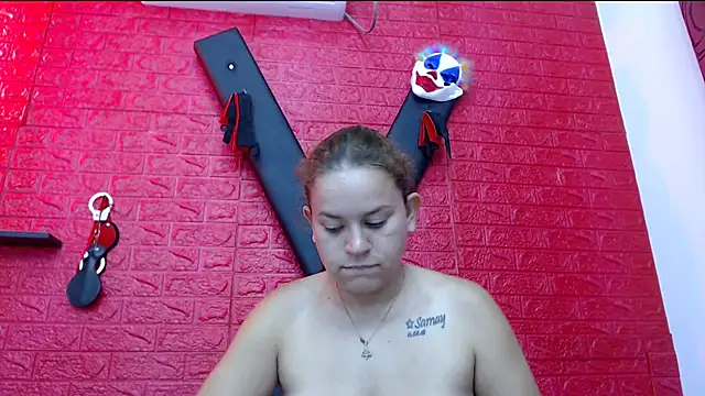 bdsmforever18 online show from April 7, 1:06 am