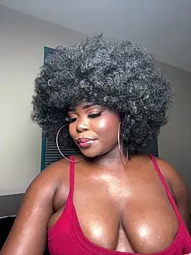 WomanNextdoor1 online show from March 20, 8:41 am