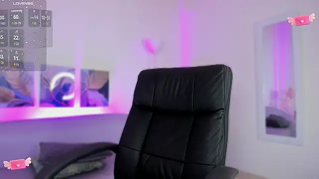 yasmin elite online show from November 13, 1:59 am