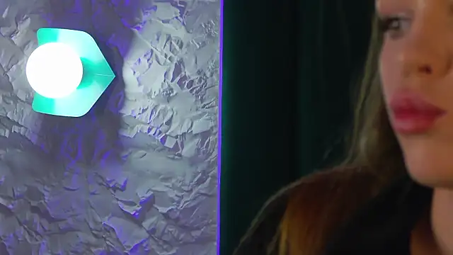 MarilynNova online show from February 3, 5:05 am