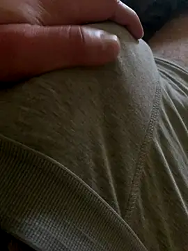 MuzzyFacing online show from November 25, 11:43 am