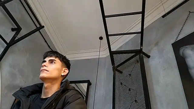 Dani mc1 online show from December 15, 11:36 am