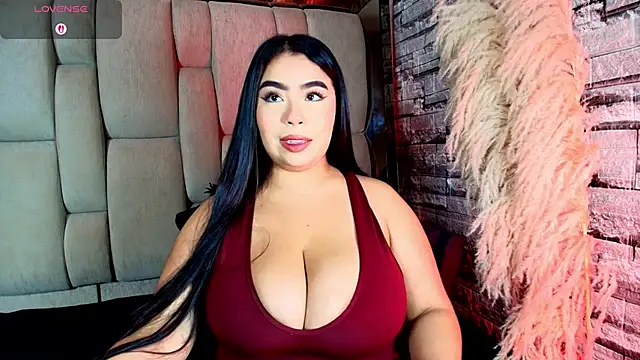 Snapshot of Samy_Grey01 chatting on June 17, 7:48 pm Samy Grey01 online show from June 17, 7:48 pm