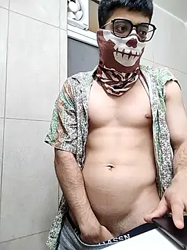 mrmasseur06 online show from July 1, 6:51 pm