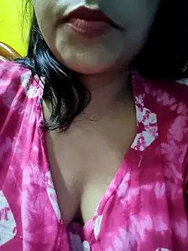 Snapshot of Exotic-bhabhi chatting on September 18, 8:22 pm Exotic-bhabhi online show from September 18, 8:22 pm