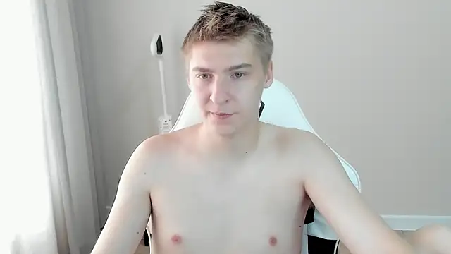 MrSexyCum4U online show from July 30, 1:32 pm