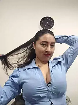 AMATISTA  16 online show from October 9, 12:25 pm