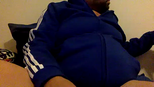 Snapshot of steve669_hot chatting on December 21, 7:26 am steve669 hot online show from December 21, 7:26 am