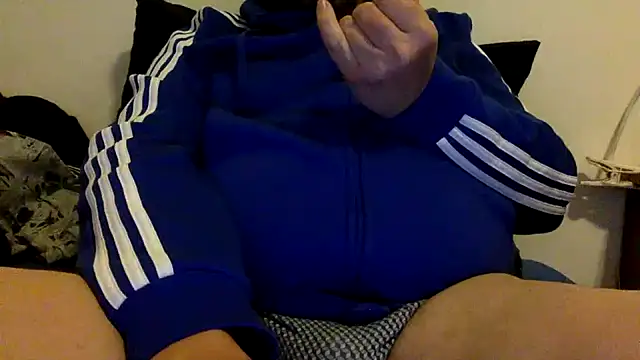 Snapshot of steve669_hot chatting on January 9, 4:32 pm steve669 hot online show from January 9, 4:32 pm