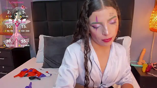 natalie esmith online show from October 31, 12:17 pm