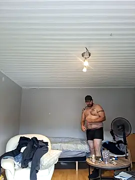 Snapshot of Bamse28 chatting on September 29, 2:22 pm Bamse28 online show from September 29, 2:22 pm