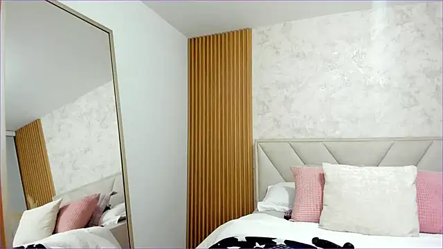 biancabigboobs22 online show from November 16, 12:16 am