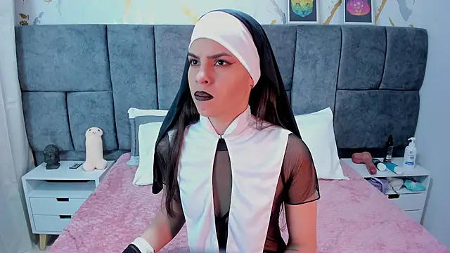 Astrid Velle online show from October 31, 3:40 am