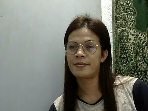 juicycum069 online show from October 21, 10:54 pm