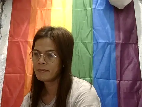 juicycum069 online show from March 8, 8:12 pm