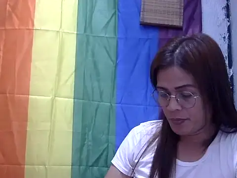 juicycum069 online show from April 24, 10:50 am