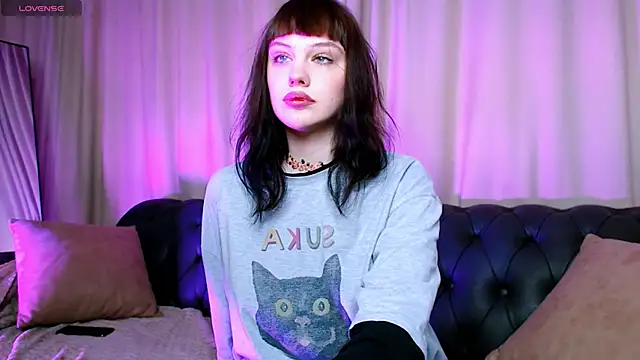 Snapshot of Pizda-Drozda chatting on March 1, 1:24 pm Pizda-Drozda online show from March 1, 1:24 pm