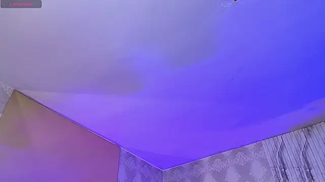 Snapshot of Naomy_tay1 chatting on January 12, 3:23 am Naomy tay1 online show from January 12, 3:23 am