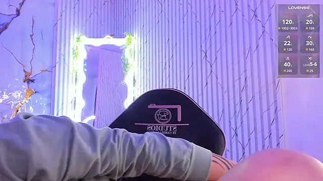 Naomy tay1 online show from March 14, 2:28 am