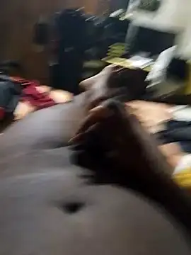 Snapshot of Pogga666 chatting on October 7, 3:31 pm Pogga666 online show from October 7, 3:31 pm