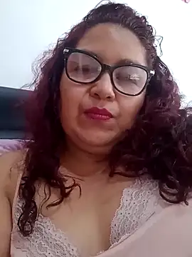 ladytropical1 online show from November 12, 6:30 pm