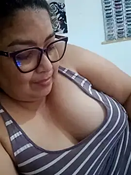 ladytropical1 online show from February 20, 3:56 pm