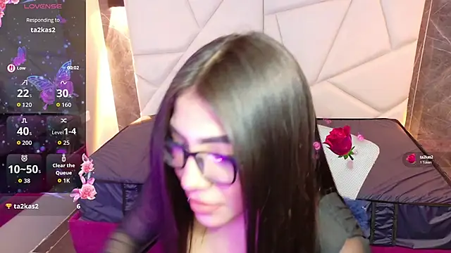 aysel 27 online show from October 6, 8:28 pm