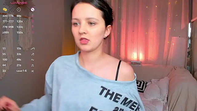 LilLisa online show from March 15, 11:49 am