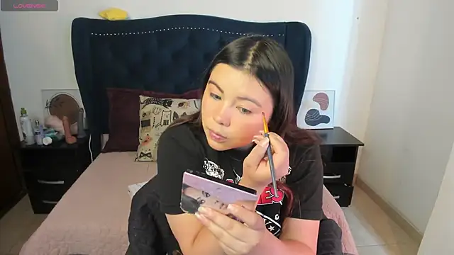 LucyPetit online show from September 26, 1:15 pm