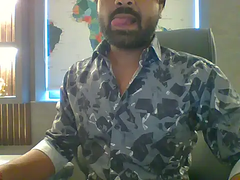 Snapshot of autophile-indian chatting on November 20, 8:03 am autophile-indian online show from November 20, 8:03 am