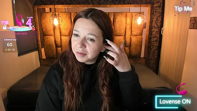 Isa Thompson   online show from January 13, 11:59 am