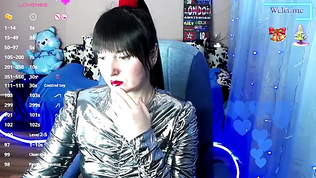 Snapshot of MilaRay chatting on December 20, 3:00 pm MilaRay online show from December 20, 3:00 pm