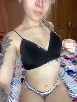 Snapshot of karla-thomsom10 chatting on September 11, 10:21 pm karla-thomsom10 online show from September 11, 10:21 pm