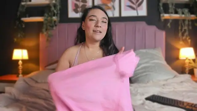 scarlet dh online show from March 14, 1:12 am