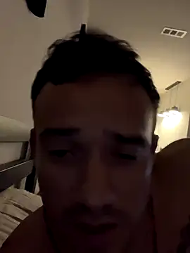 Snapshot of rodsteel3634 chatting on December 18, 2:28 am rodsteel3634 online show from December 18, 2:28 am