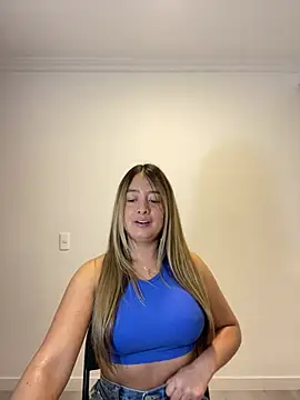 Zara Ross online show from April 11, 2:05 am