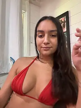 hannahhotwife online show from April 10, 4:55 pm