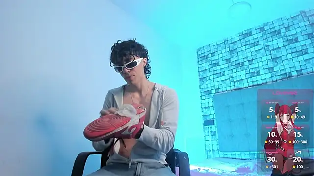 felix  star online show from October 1, 7:53 pm