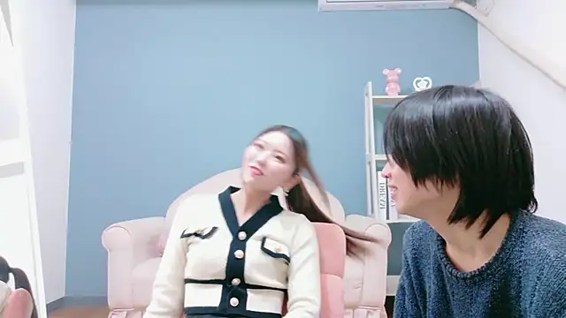 Reto-sama online show from December 20, 1:40 pm