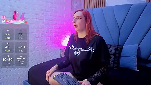 angel  red  online show from November 17, 1:00 am