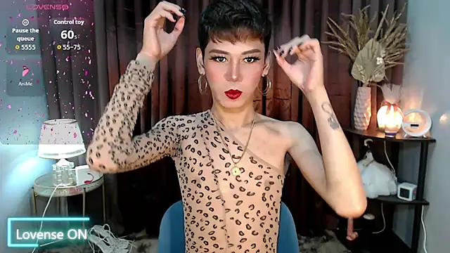 Snapshot of MissTransStella69 chatting on September 11, 6:46 am MissTransStella69 online show from September 11, 6:46 am