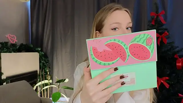 CindyGreen online show from December 3, 6:32 am