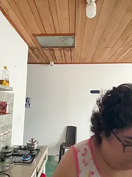 Snapshot of Mariana_cooper_07 chatting on November 8, 12:49 pm Mariana cooper 07 online show from November 8, 12:49 pm