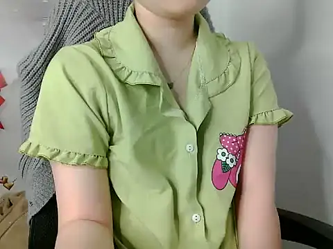 Snapshot of leisure_crime23 chatting on December 1, 5:18 pm leisure crime23 online show from December 1, 5:18 pm