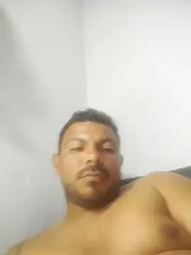 Snapshot of dominicxxx011 chatting on October 1, 4:07 am dominicxxx011 online show from October 1, 4:07 am