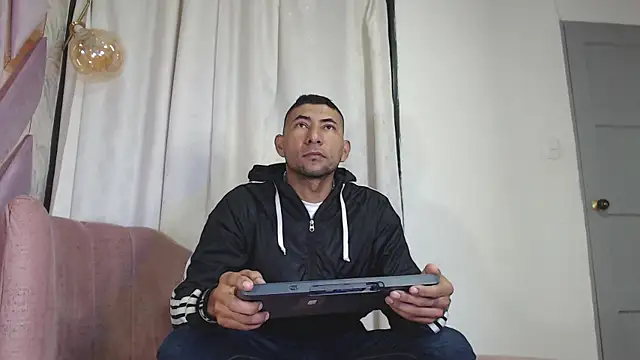 Morganandmegan online show from September 18, 11:12 am